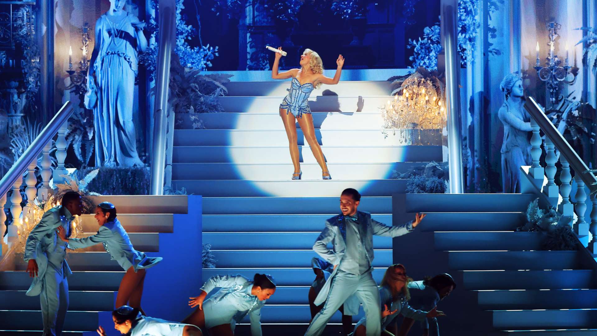 馬丁內斯最 馬丁內斯最